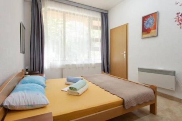 Kukunesh Apartments image 11