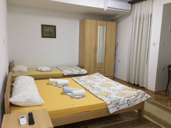 Kukunesh Apartments image 8